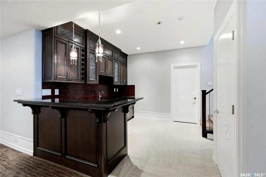 138 Flegel Court Saskatoon SK S7V 0B9