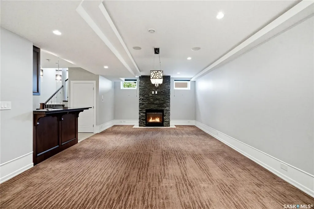 138 Flegel Court Saskatoon SK S7V 0B9