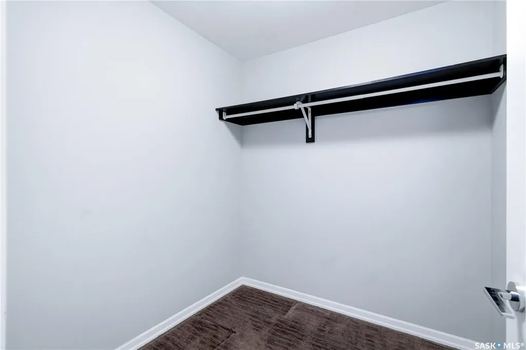 138 Flegel Court Saskatoon SK S7V 0B9