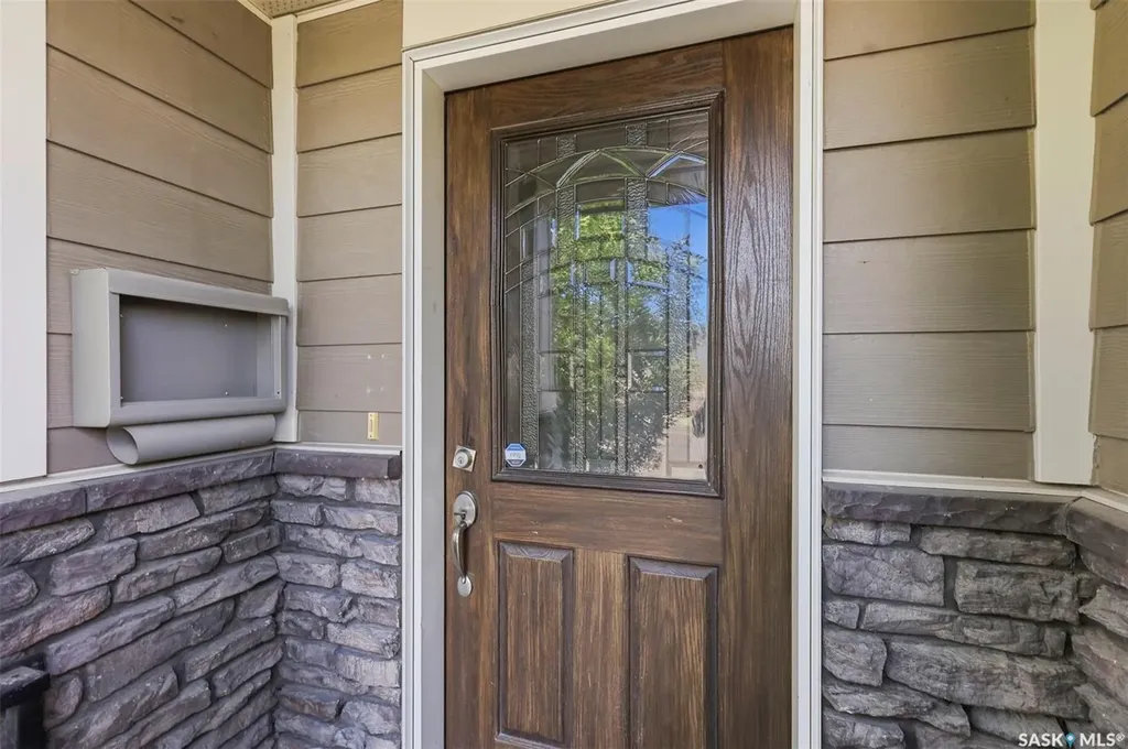 916 Stonebridge Common Saskatoon SK S7T 1C9