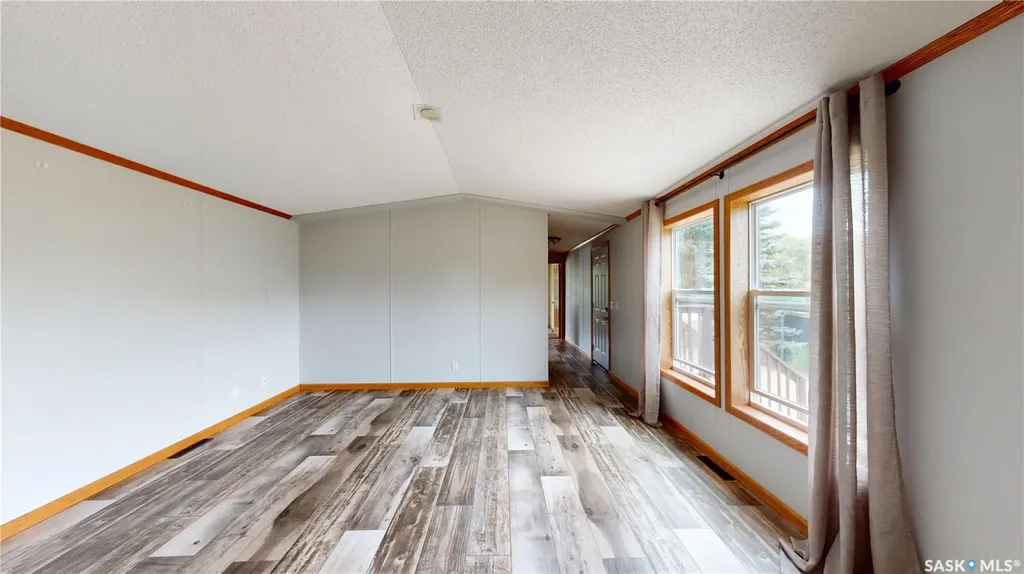 210 Wright Road Moosomin SK S0G 3N0
