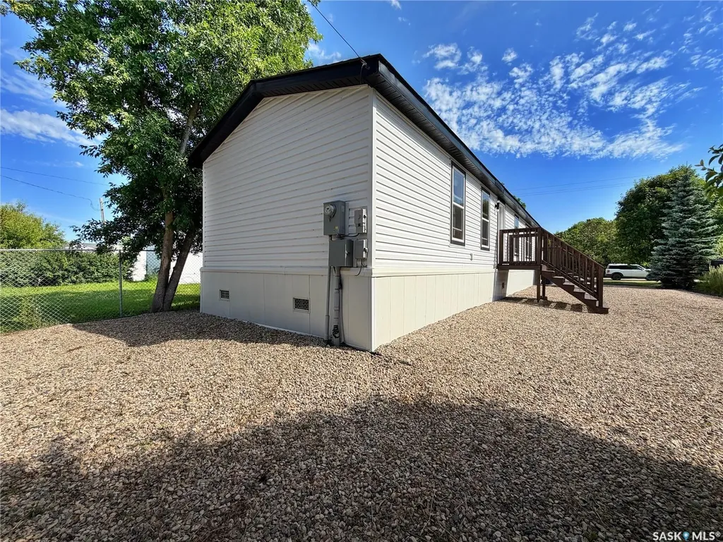 210 Wright Road Moosomin SK S0G 3N0