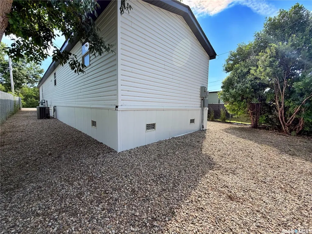 210 Wright Road Moosomin SK S0G 3N0