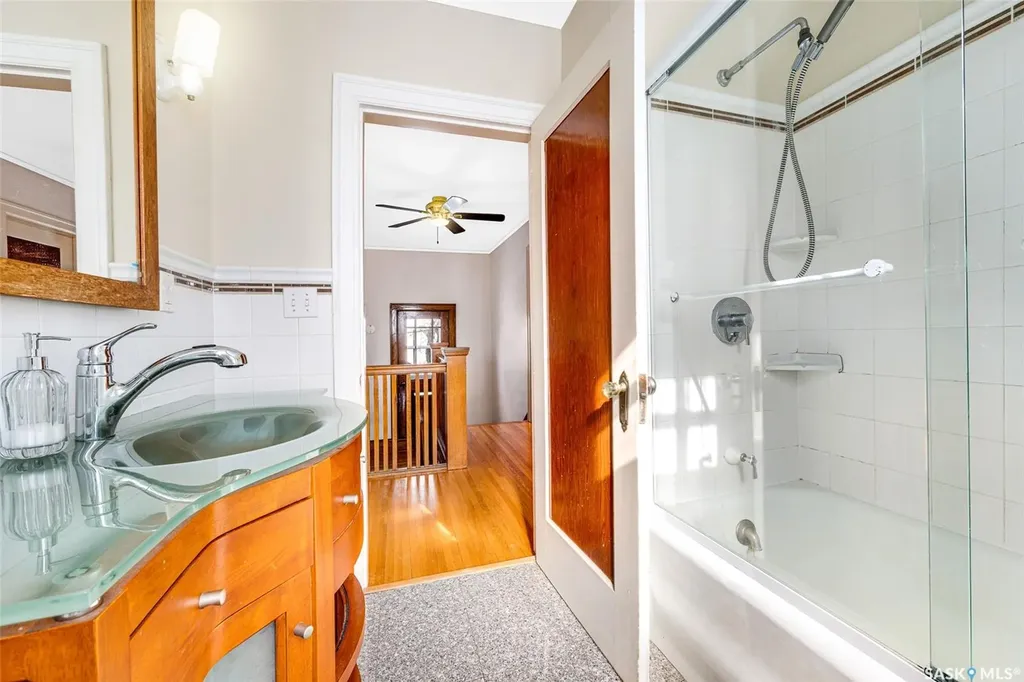 1325 Elliott Street Saskatoon SK S7N 0V7