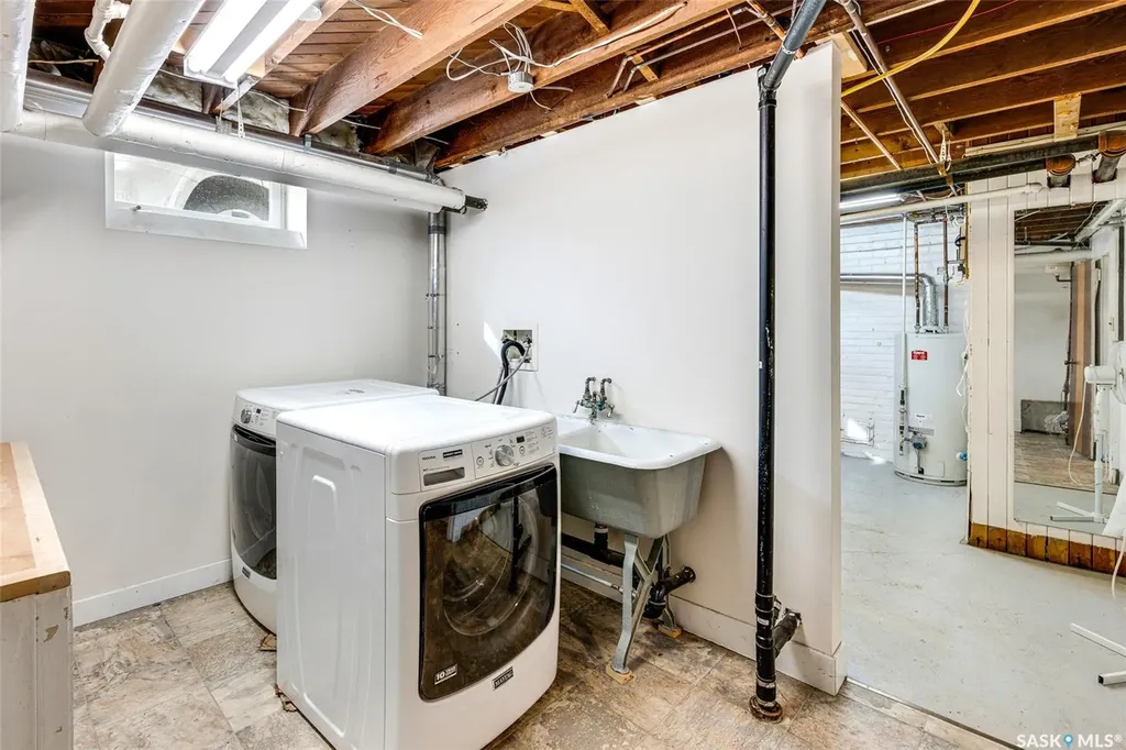1325 Elliott Street Saskatoon SK S7N 0V7