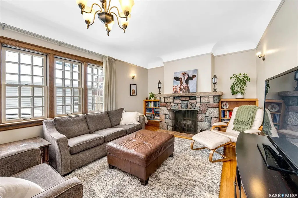 1325 Elliott Street Saskatoon SK S7N 0V7