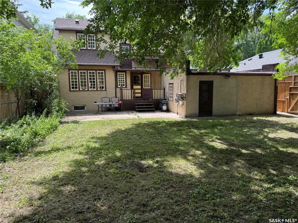 1325 Elliott Street Saskatoon SK S7N 0V7