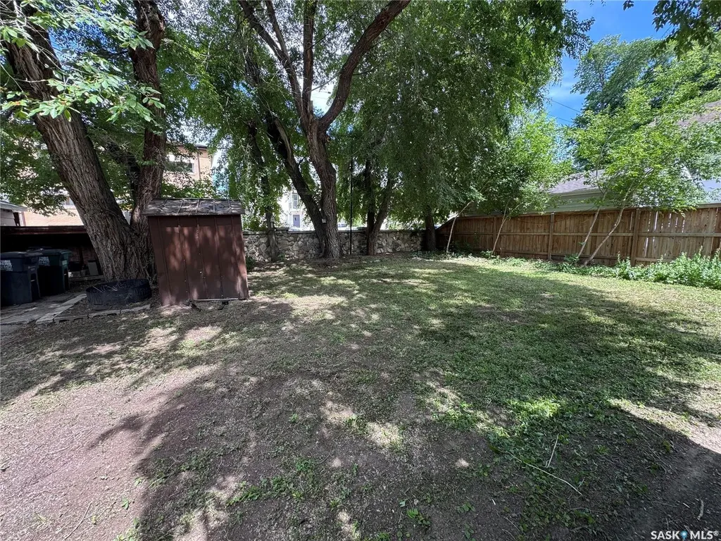 1325 Elliott Street Saskatoon SK S7N 0V7