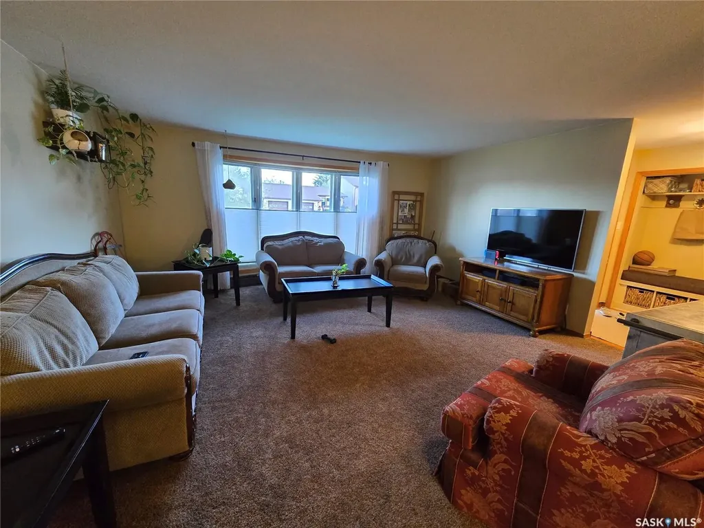 337 Matador Drive Swift Current SK S9H 4R4