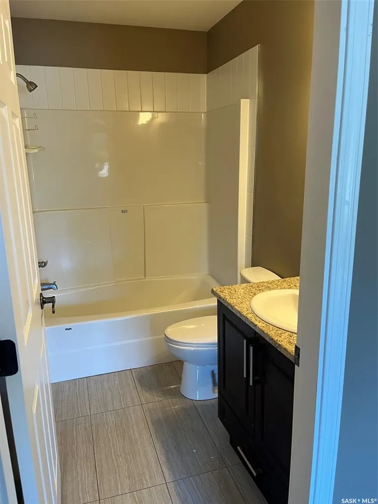 738 Henry Street Estevan SK S4A 1P5