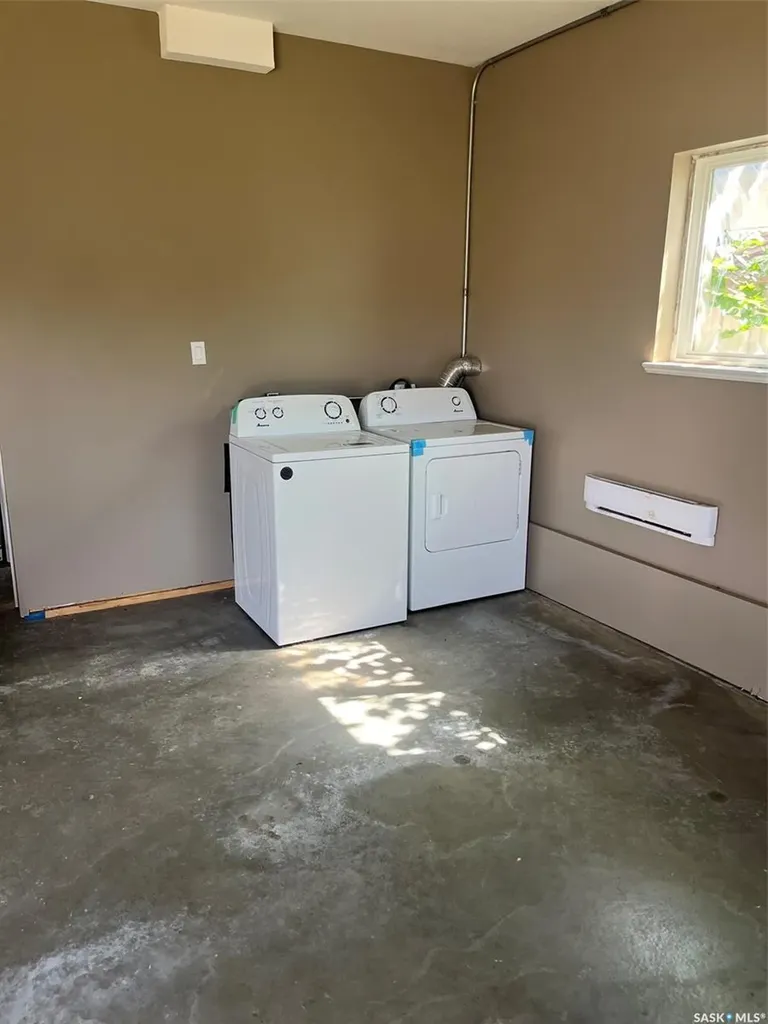 738 Henry Street Estevan SK S4A 1P5