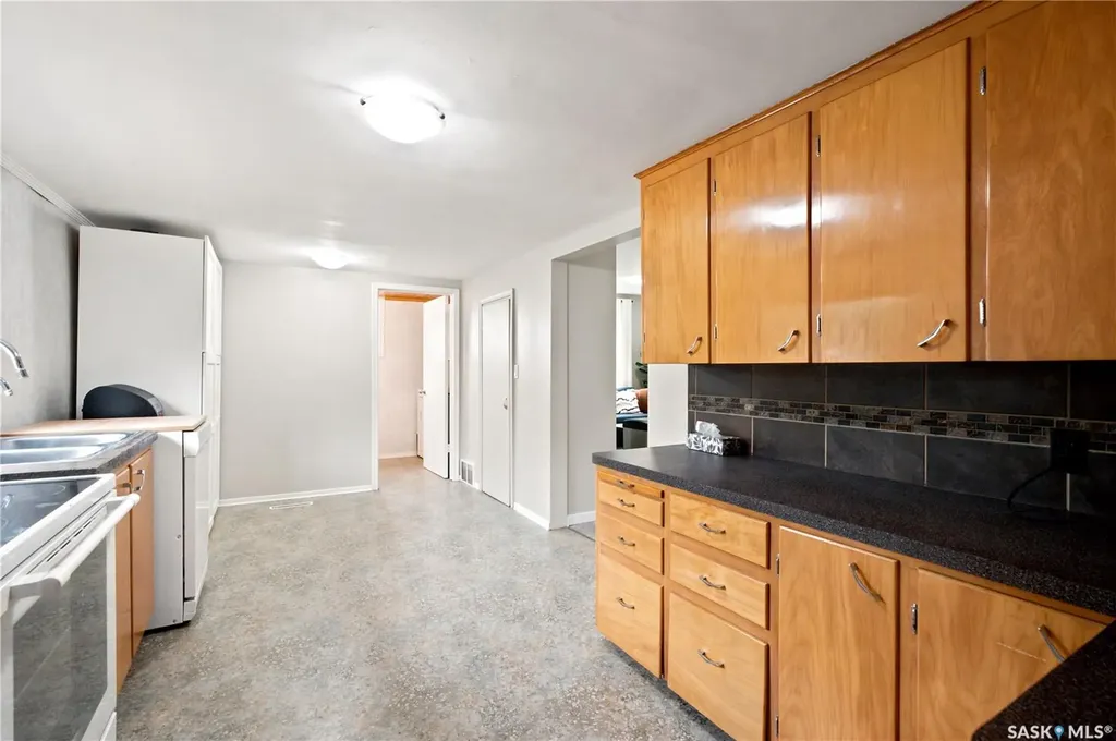 100 Railway Avenue S Maymont SK S0M 1T0
