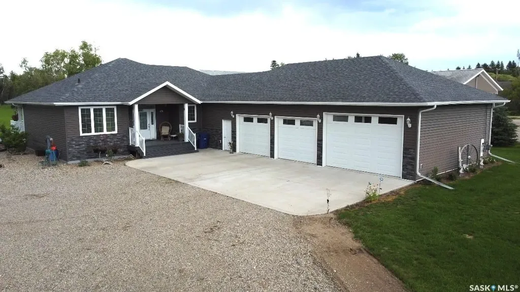 105 Tindall Avenue Nipawin Rm No. 487 SK S0E 1E0