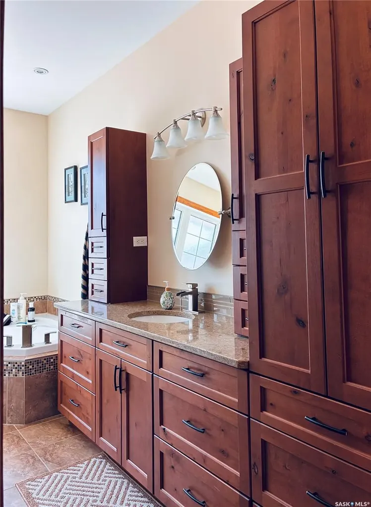 105 Tindall Avenue Nipawin Rm No. 487 SK S0E 1E0