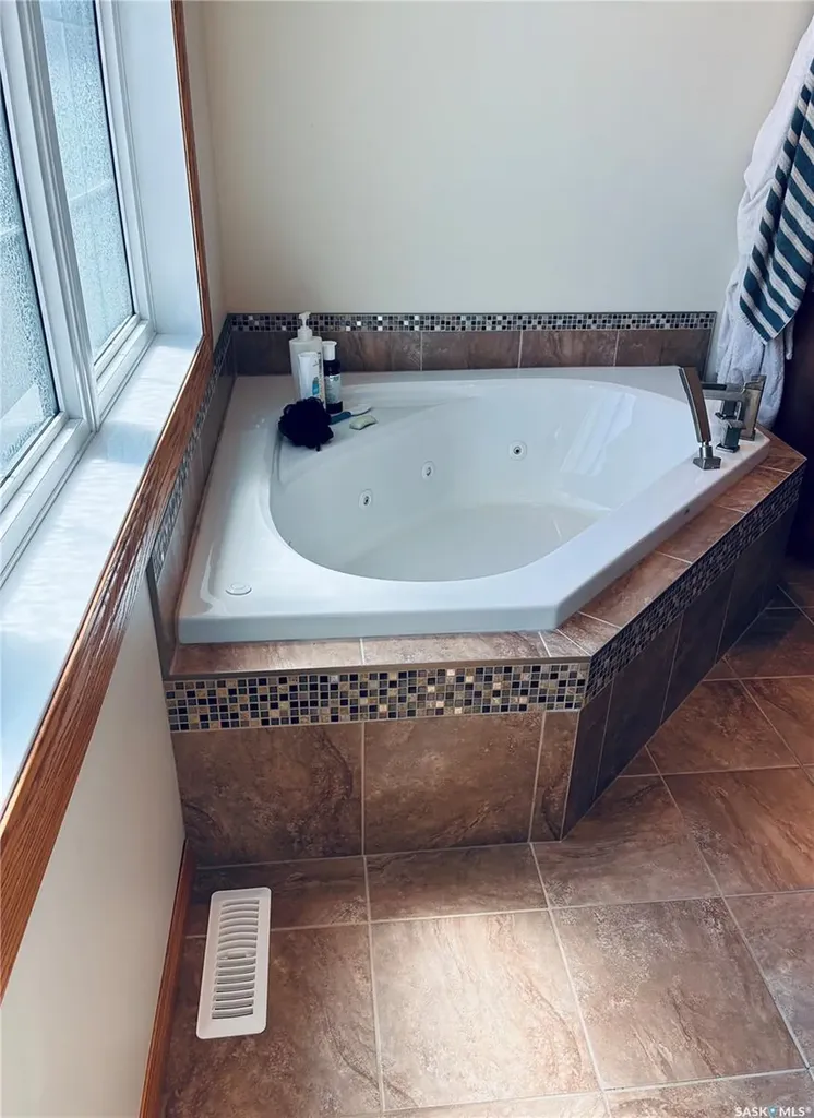 105 Tindall Avenue Nipawin Rm No. 487 SK S0E 1E0
