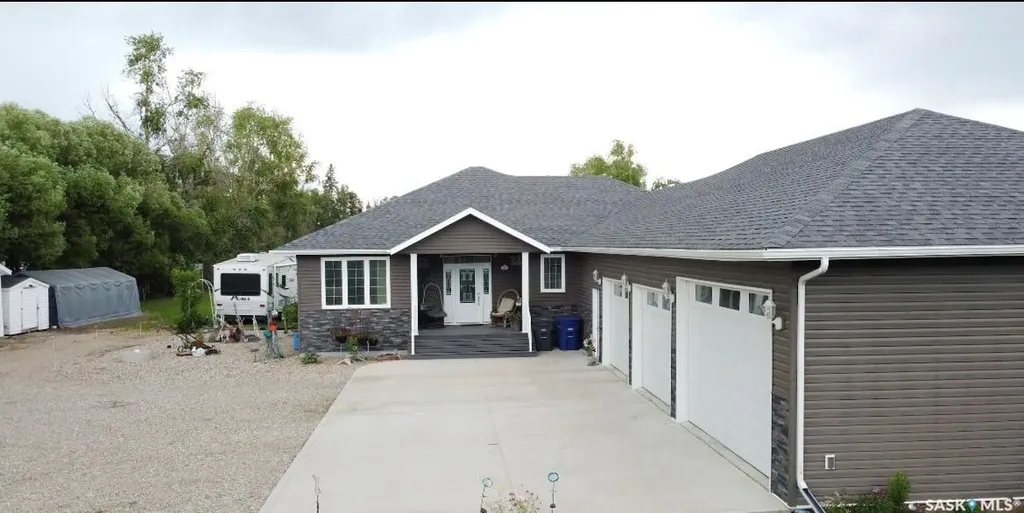 105 Tindall Avenue Nipawin Rm No. 487 SK S0E 1E0