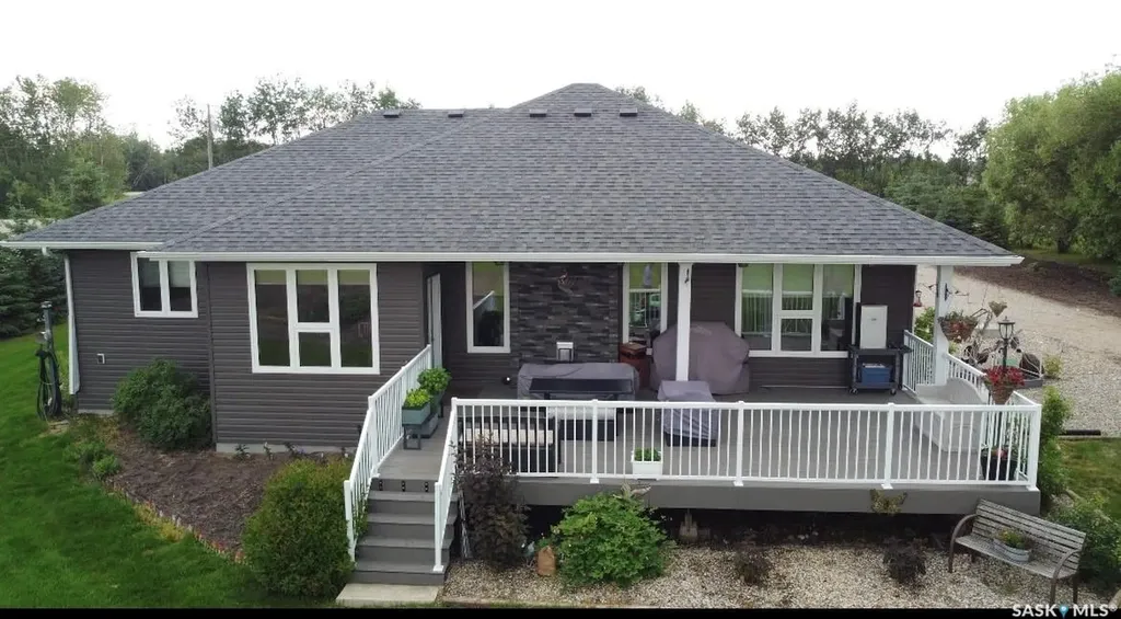105 Tindall Avenue Nipawin Rm No. 487 SK S0E 1E0