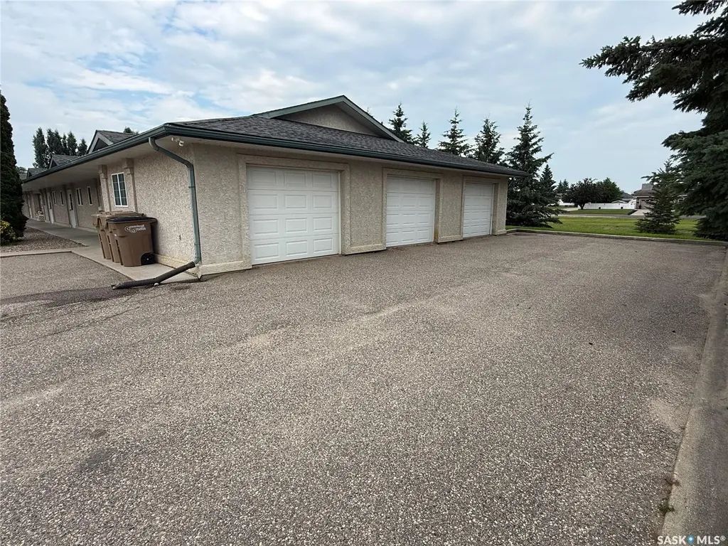 108 6th Avenue E Shellbrook SK S0J 2E0
