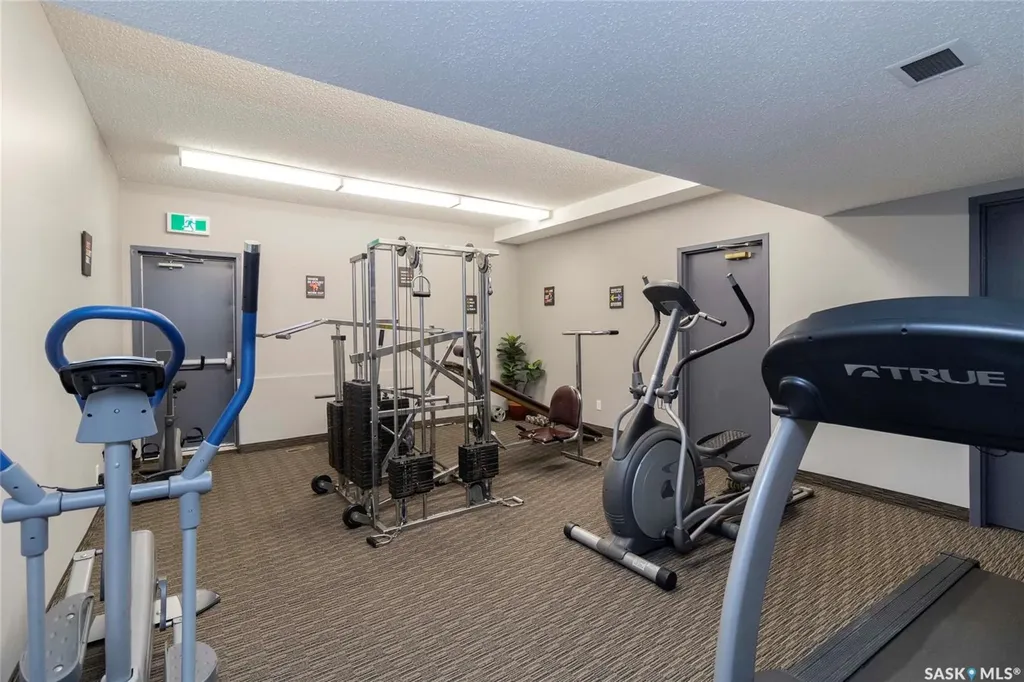 425 115th Street E Saskatoon SK S7N 2E5