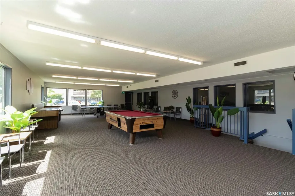 425 115th Street E Saskatoon SK S7N 2E5