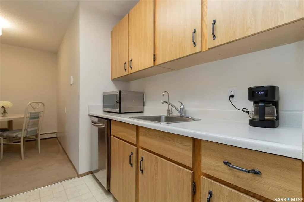 425 115th Street E Saskatoon SK S7N 2E5