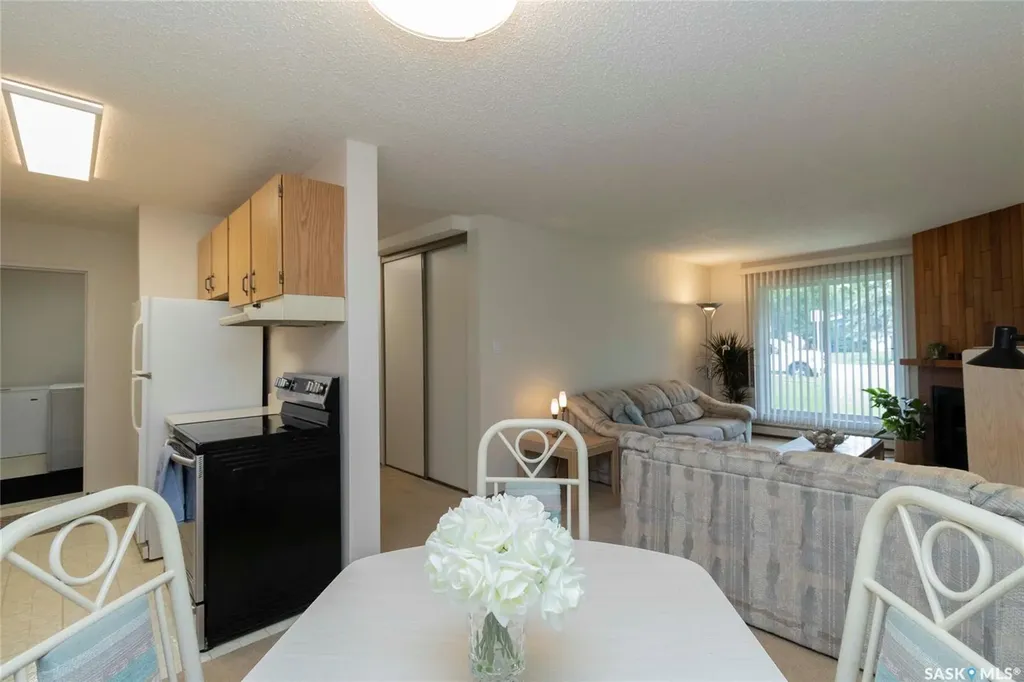 425 115th Street E Saskatoon SK S7N 2E5