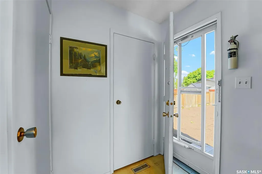 334 Johnson Crescent Saskatoon SK S7L 5P9