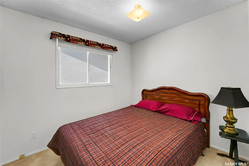 334 Johnson Crescent Saskatoon SK S7L 5P9