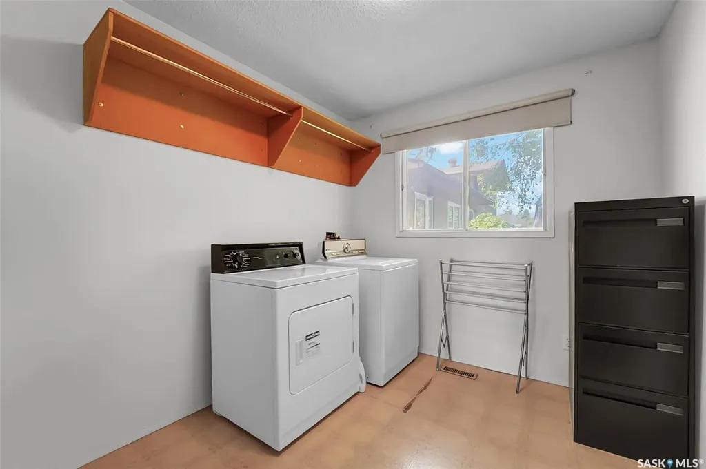 334 Johnson Crescent Saskatoon SK S7L 5P9