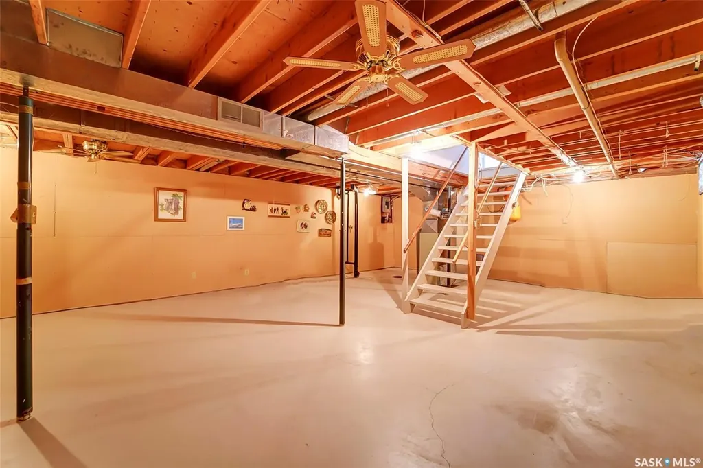 334 Johnson Crescent Saskatoon SK S7L 5P9