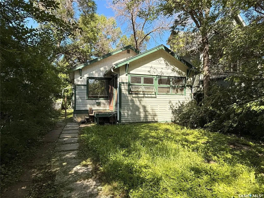 1422 Robinson Street Regina SK S4T 2N6