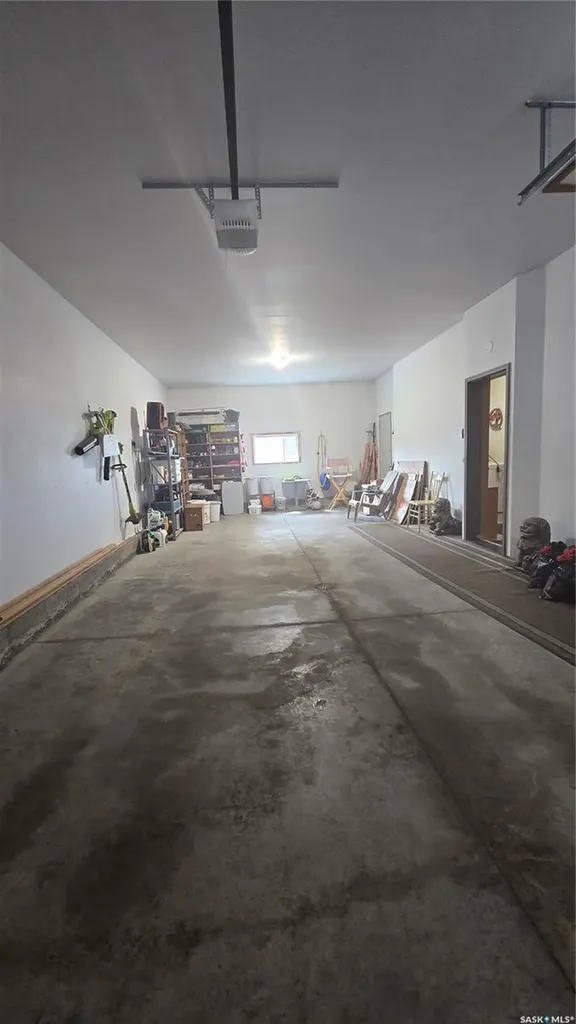 61 Moir Drive Oxbow SK S0C 2B0