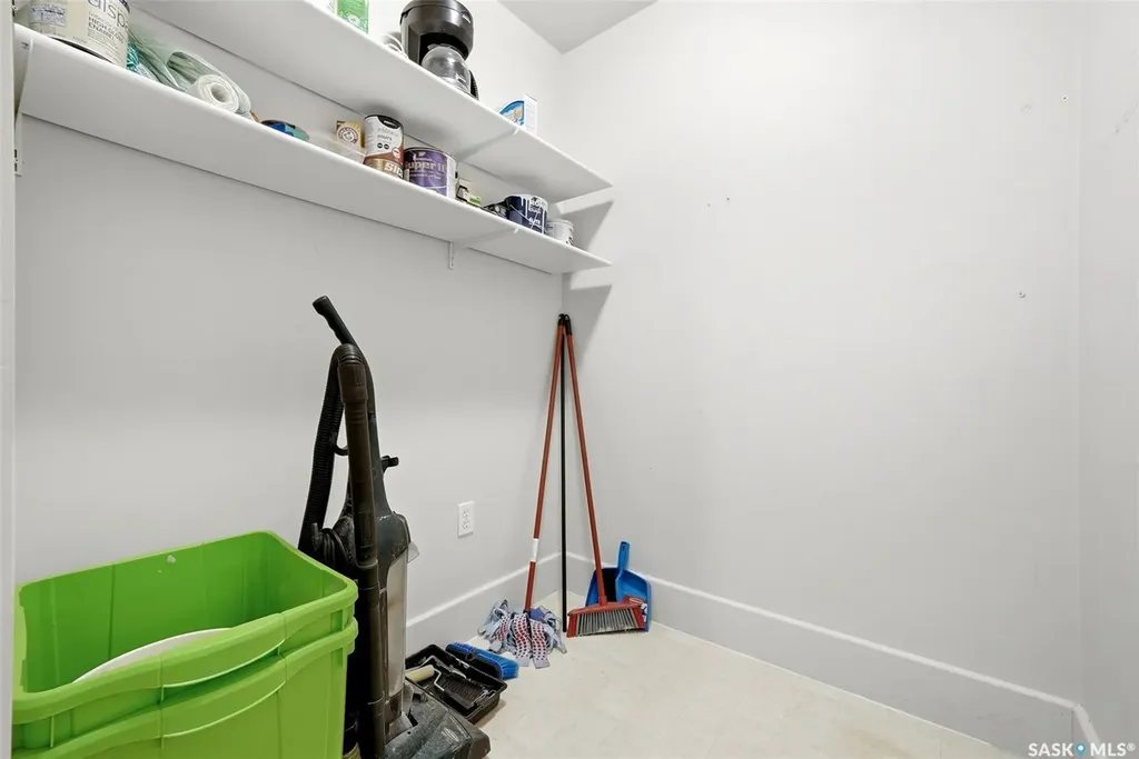1839 Scarth Street Regina SK S4P 2G9