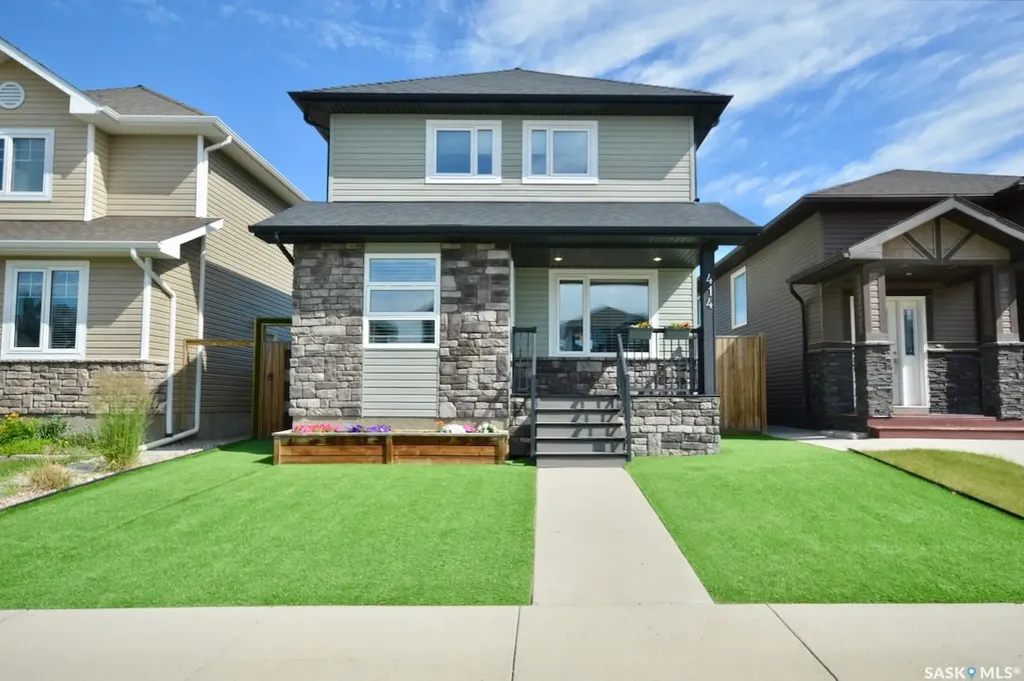 414 Veltkamp Crescent Saskatoon SK S7T 0S2