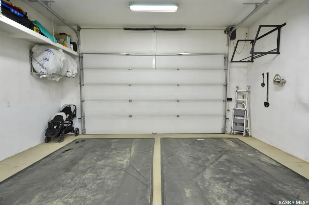 414 Veltkamp Crescent Saskatoon SK S7T 0S2