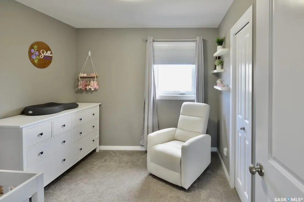 414 Veltkamp Crescent Saskatoon SK S7T 0S2
