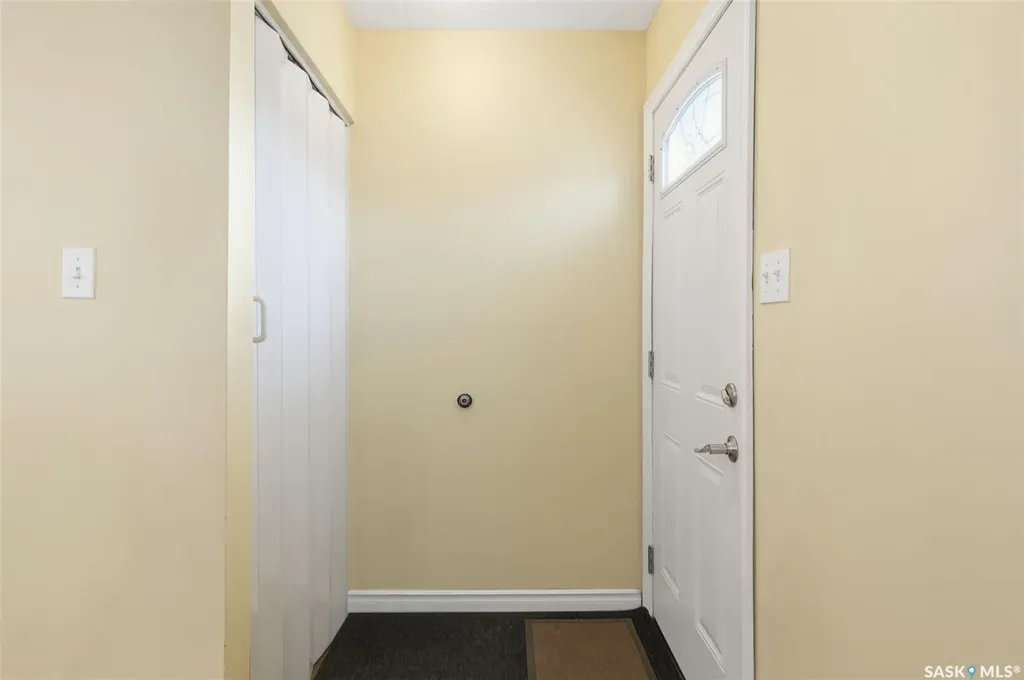 10 Dominion Crescent Saskatoon SK S7L 4N7