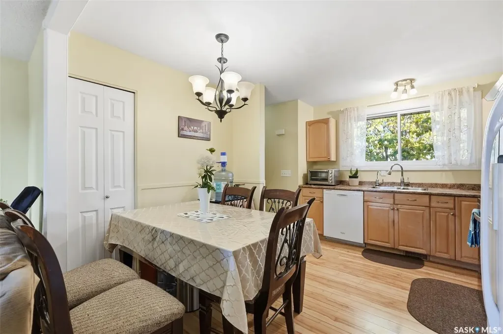 10 Dominion Crescent Saskatoon SK S7L 4N7
