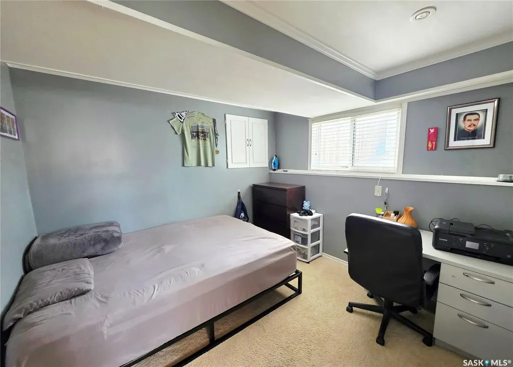 155 Carter Crescent Saskatoon SK S7L 7K4