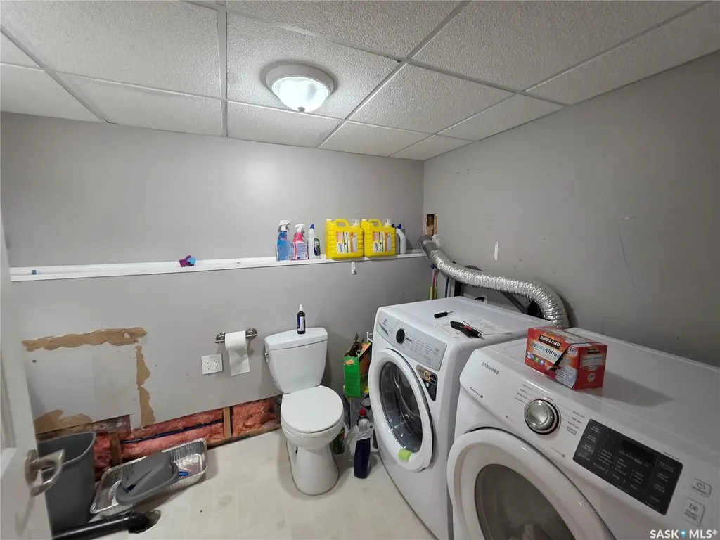 155 Carter Crescent Saskatoon SK S7L 7K4