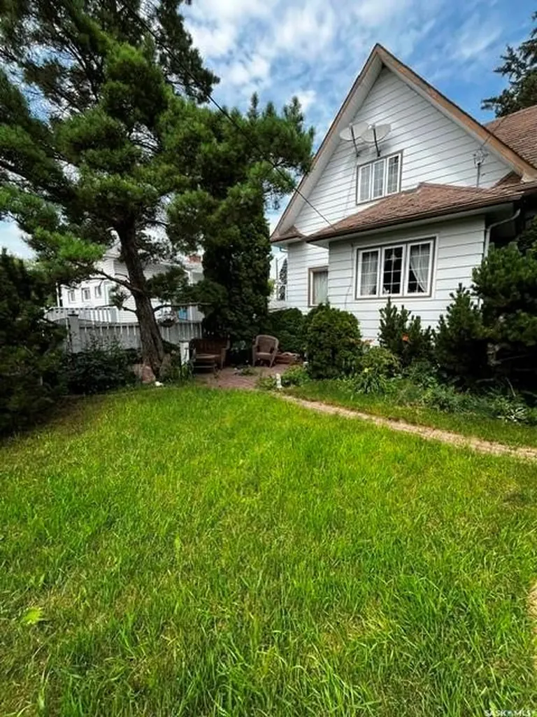 505 Macleod Avenue W Melfort SK S0E 1A0