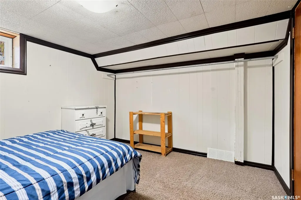 118 Evans Street Saskatoon SK S7N 2B2