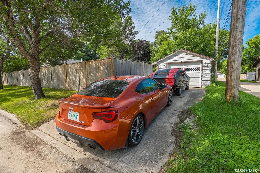 118 Evans Street Saskatoon SK S7N 2B2