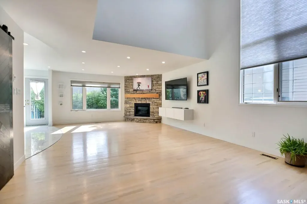 3544 Basswood Grove Regina SK S4V 2T5
