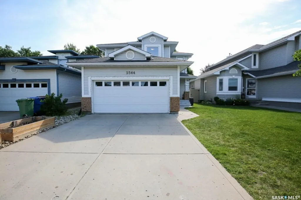 3544 Basswood Grove Regina SK S4V 2T5
