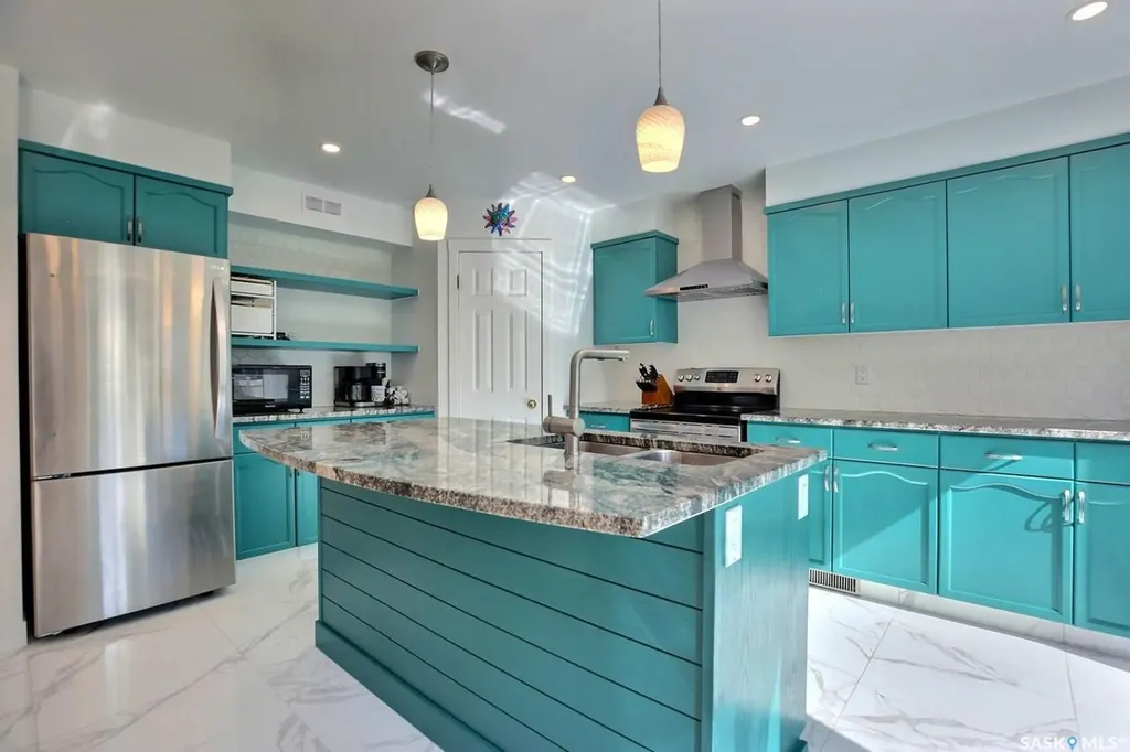 3544 Basswood Grove Regina SK S4V 2T5
