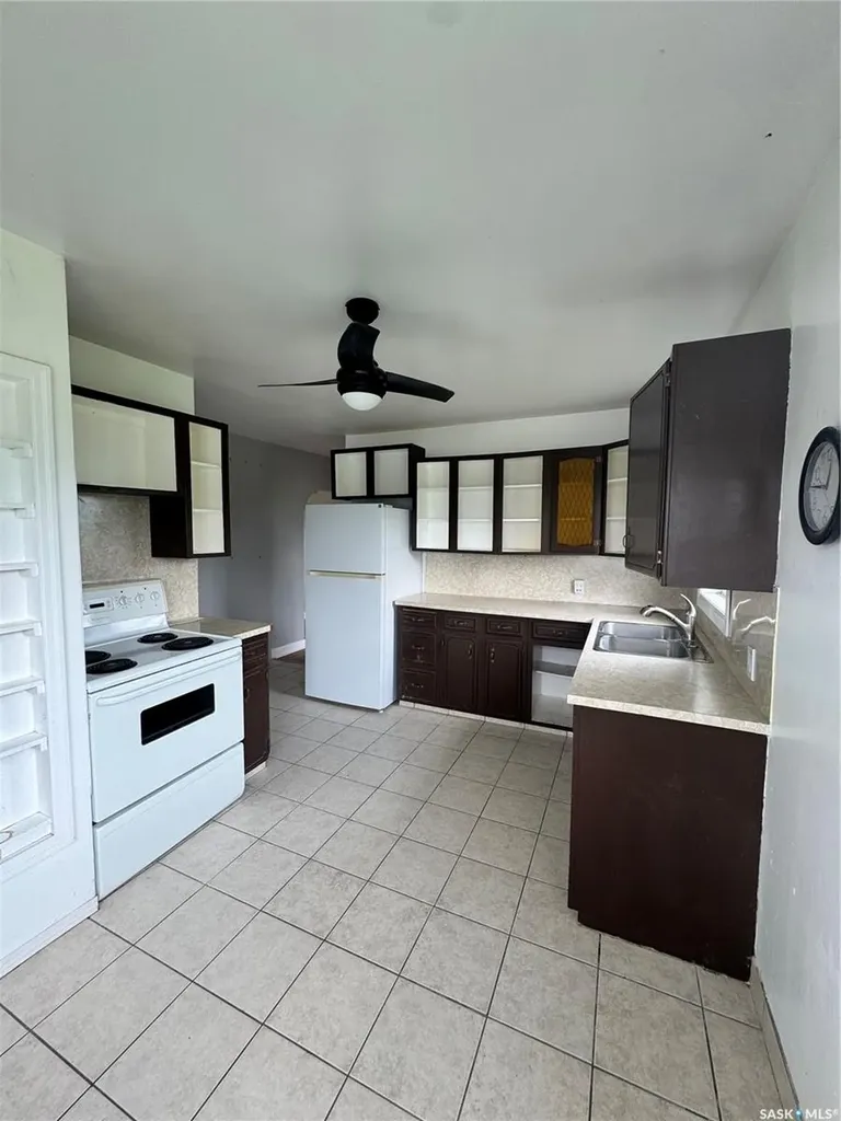 603 5th Avenue Griffin SK S0C 1G0
