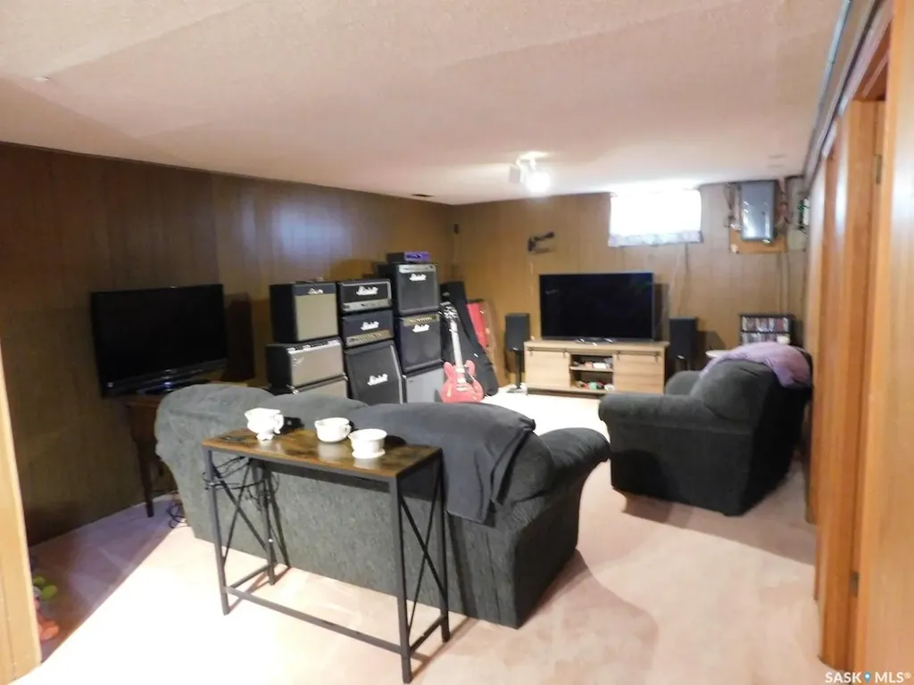 41 Kasper Crescent Assiniboia SK S0H 0B0