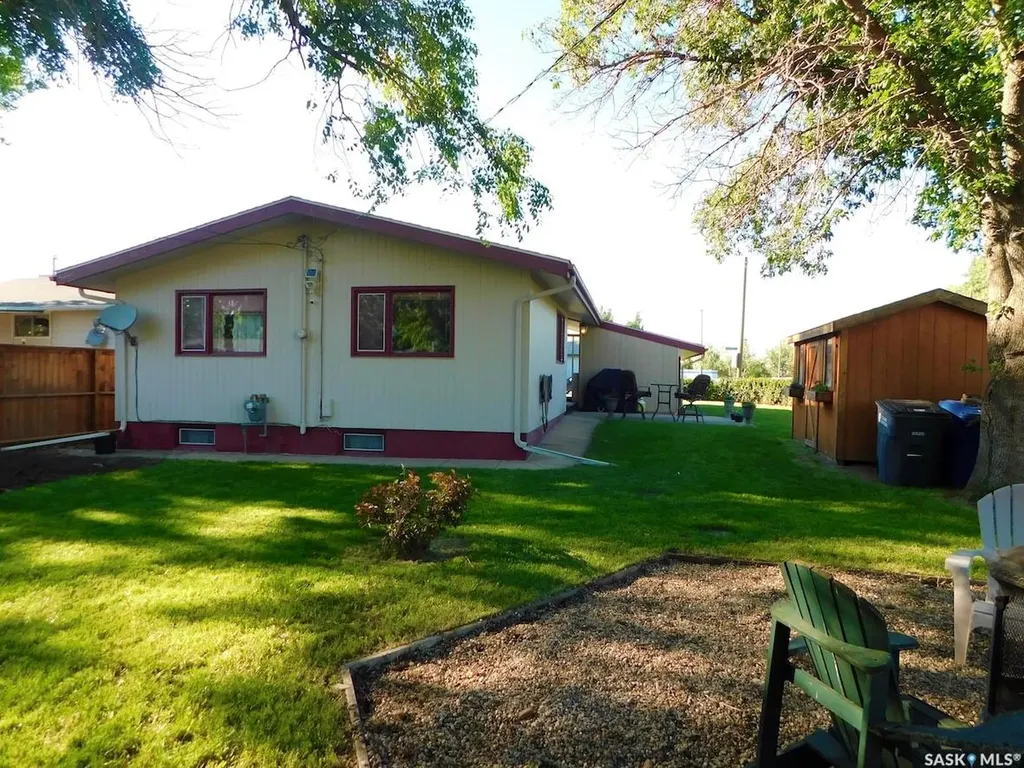 41 Kasper Crescent Assiniboia SK S0H 0B0