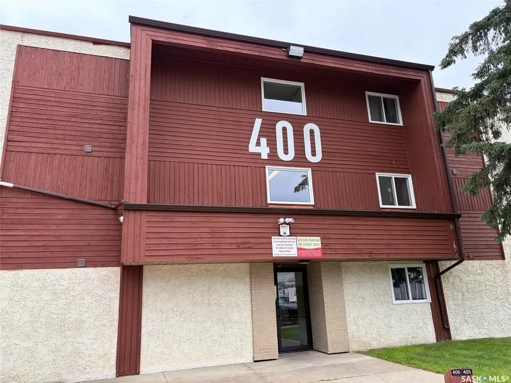 1580 Olive Diefenbaker Drive Prince Albert SK S6V 7M6